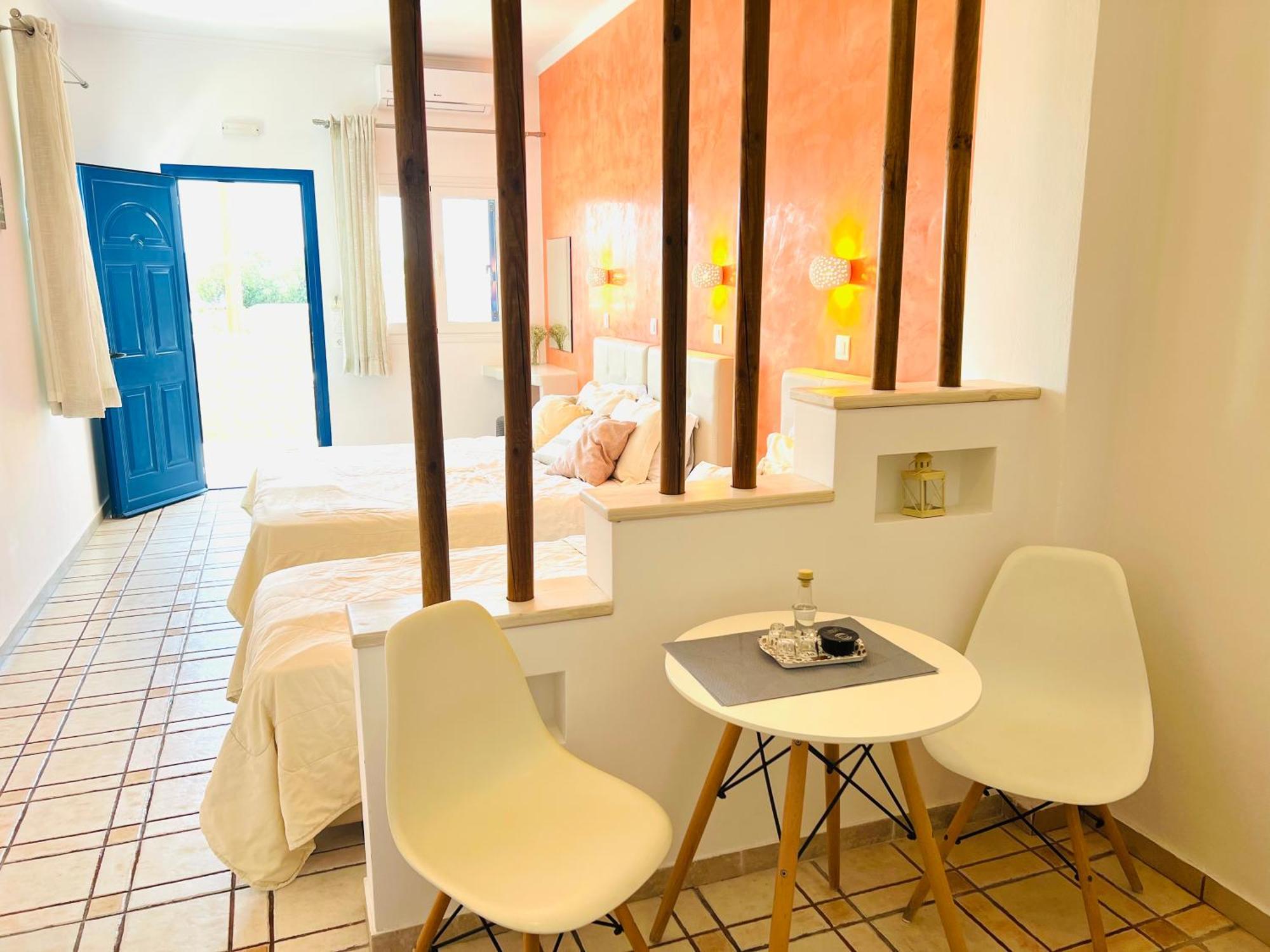 Arapiou Apartments Perivolos  Quarto foto